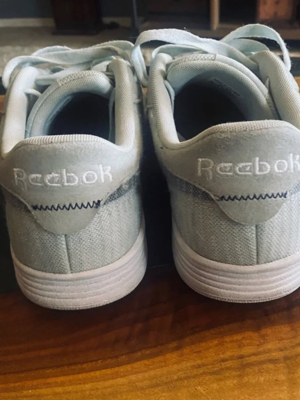 Reposhing my Reeboks! Size 8½-9 - Picture 5 of 9